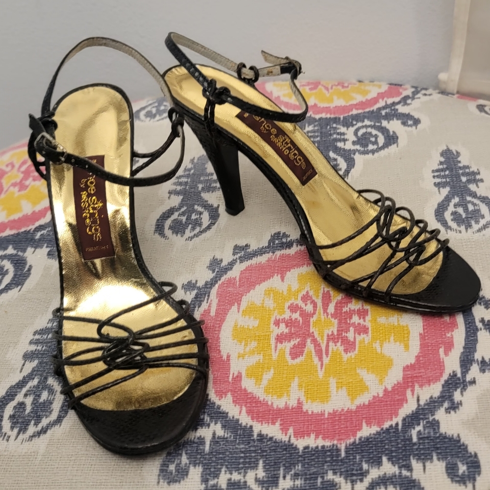 Shoestrings by PRSHO Elegant strappy black slingback buckle sandal heels EUC!
